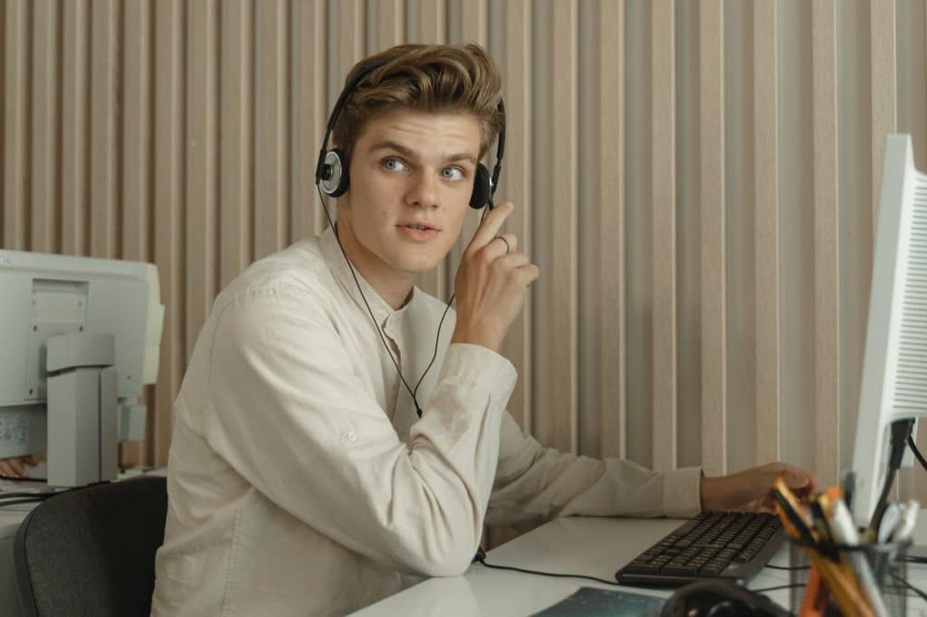 Comment travailler avec un logiciel de gestion des congés ?