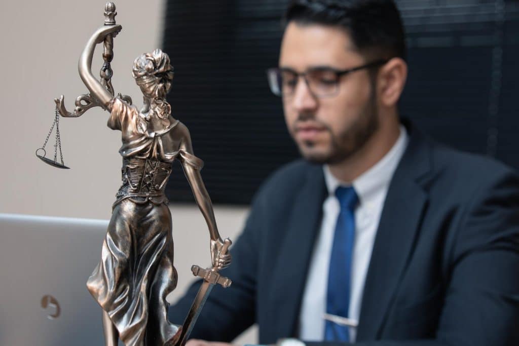 Qui contacter pour obtenir un constat d’huissier sur Marseille ?