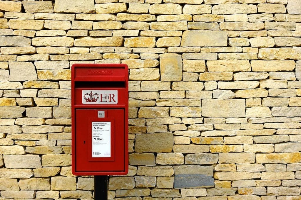 Pourquoi prendre les dimensions d’une plaque de boite aux lettres ?
